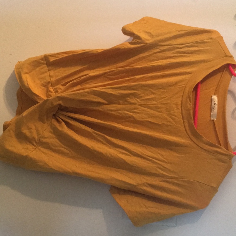 Crop shirt